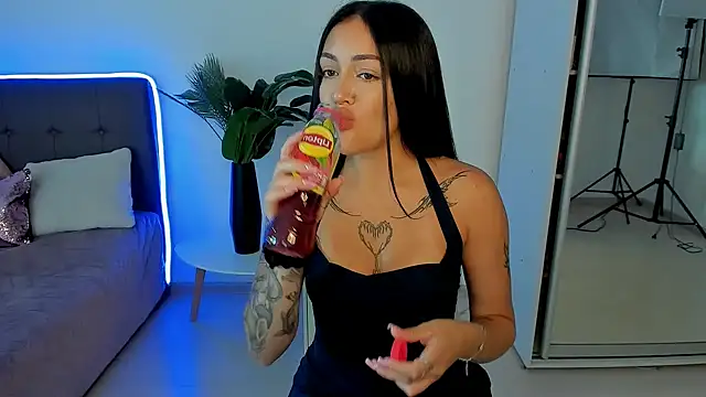 amalia bliss online show from June 26, 2026, 8:30 am
