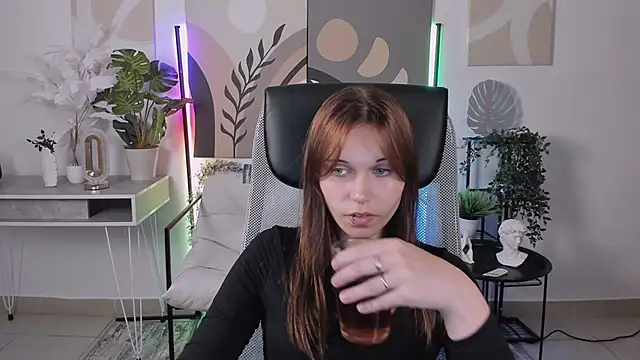 KayaFederico online show from June 28, 2026, 1:06 pm