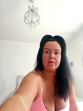 Snapshot of LexiLouBabe chatting on July 1, 2026, 11:34 am LexiLouBabe online show from July 1, 2026, 11:34 am