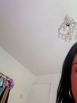 Snapshot of LexiLouBabe chatting on July 7, 2026, 7:18 pm LexiLouBabe online show from July 7, 2026, 7:18 pm