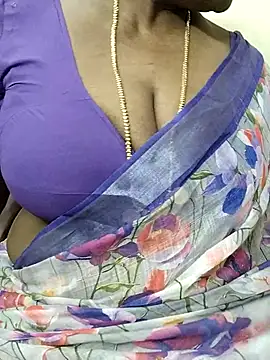 niki076 online show from June 27, 2026, 1:06 pm
