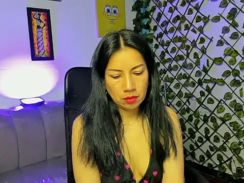 Snapshot of Megaan_Collins chatting on July 1, 2026, 4:07 pm Megaan Collins online show from July 1, 2026, 4:07 pm