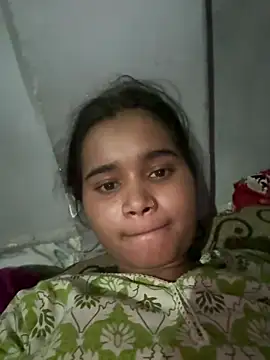 Koko Giral123 online show from June 26, 2026, 8:02 pm