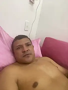 naceliogotoso online show from July 4, 2026, 1:45 am