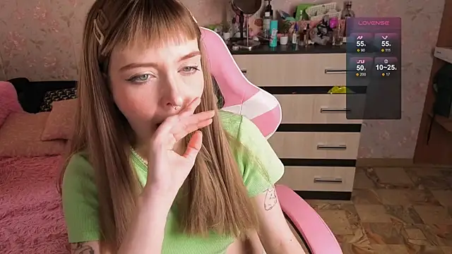 Snapshot of margo_pink chatting on July 15, 2026, 3:39 pm margo pink online show from July 15, 2026, 3:39 pm
