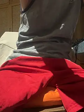 Henrycum2 online show from June 30, 2026, 3:13 pm