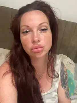 BustyBunny40 online show from July 1, 2026, 12:51 pm