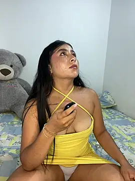 Chloe Dolcee online show from July 13, 2026, 6:44 pm