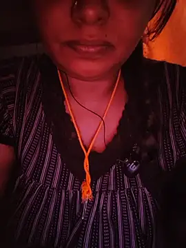 OfficialYazhiniStar online show from July 19, 2026, 5:33 am