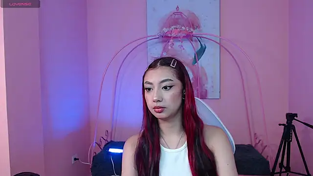 Lunara xxx online show from July 8, 2026, 12:42 pm