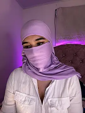 Aisha-Zayed online show from July 12, 2026, 12:56 am