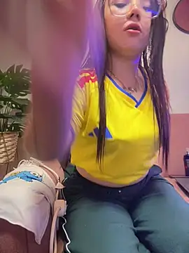 Camila cute18 online show from July 8, 2026, 2:38 am