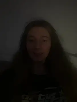 Valeria-mis online show from July 4, 2026, 2:23 pm