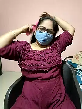 Snapshot of Luckybb-36 chatting on July 9, 2026, 1:59 pm Luckybb-36 online show from July 9, 2026, 1:59 pm