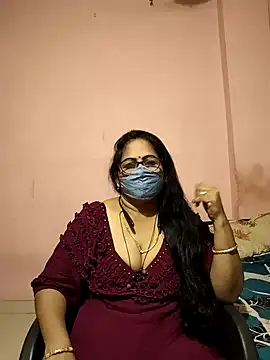 Snapshot of Luckybb-36 chatting on July 14, 2026, 3:18 pm Luckybb-36 online show from July 14, 2026, 3:18 pm