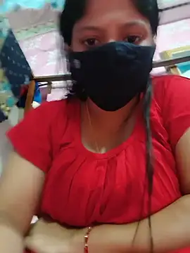 moumondal4 online show from July 10, 2026, 6:17 am