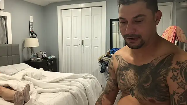 Roberyanisexy online show from July 4, 2026, 2:12 pm