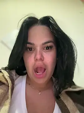 AliceStarshine online show from October 5, 2025, 4:22 am