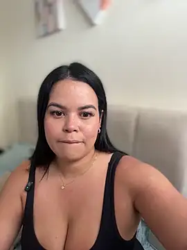 AliceStarshine online show from March 11, 2026, 1:39 pm