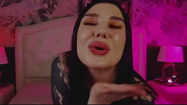 IvyDarkness online show from July 9, 2026, 6:56 pm