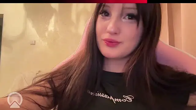 YunaVelour online show from July 11, 2026, 7:11 am