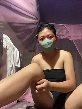 Snapshot of Hotgirl_pho chatting on July 13, 2026, 2:31 pm Hotgirl pho online show from July 13, 2026, 2:31 pm