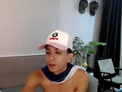 jedfuckerxxx online show from July 8, 2026, 4:55 pm