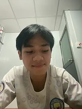 Snapshot of Shin210 chatting on July 13, 2026, 12:52 pm Shin210 online show from July 13, 2026, 12:52 pm