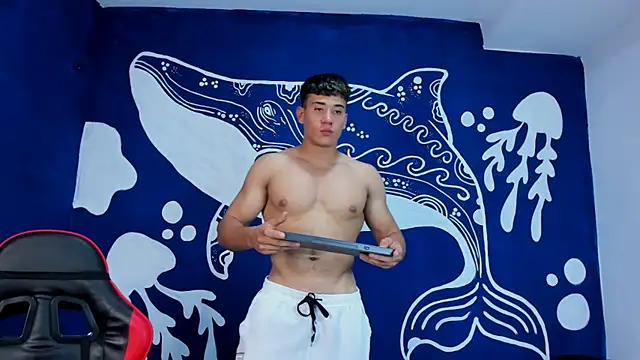 Snapshot of brian_muscle chatting on July 12, 2026, 1:29 am brian muscle online show from July 12, 2026, 1:29 am