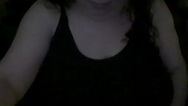 shadowdashlyla online show from July 14, 2026, 2:05 am