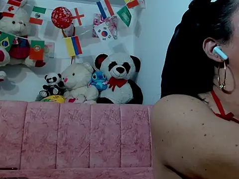 caticatrina  online show from July 12, 2026, 2:13 am