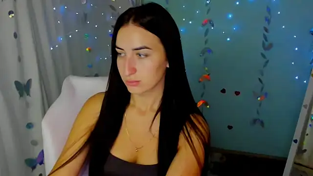Star Emily  online show from July 14, 2026, 6:18 am