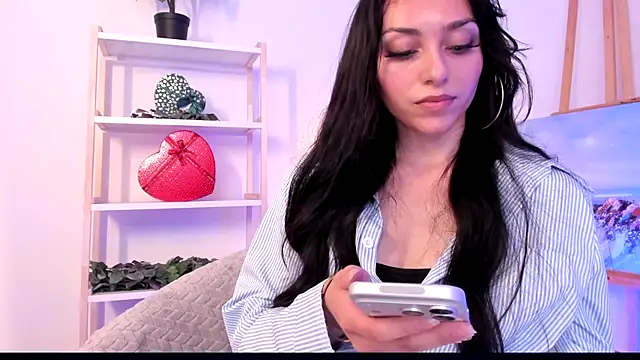 Kitty Prettyy online show from July 10, 2026, 7:23 am