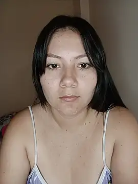 mia nixx online show from July 16, 2026, 10:32 am