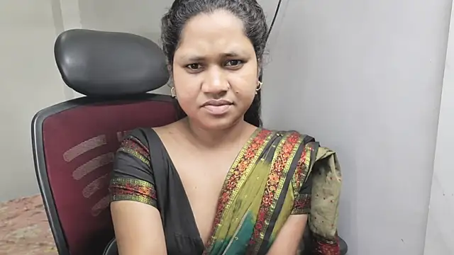 SAmirahha Bano86 online show from July 10, 2026, 12:15 am