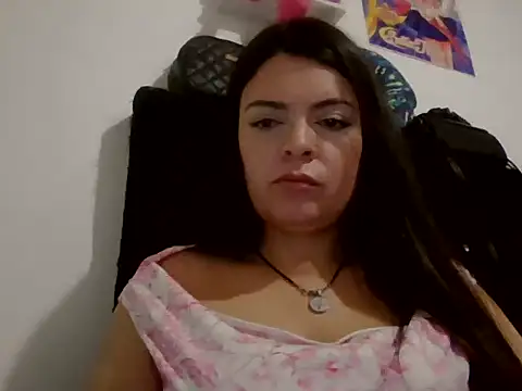 samygarces32 online show from July 22, 2026, 8:44 pm
