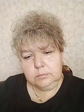 Julia1505 online show from July 14, 2026, 5:23 am