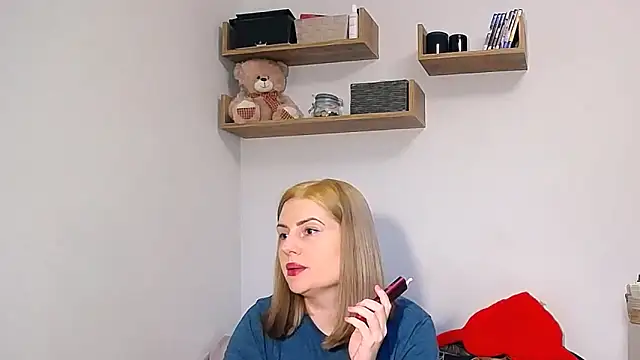 alisenties online show from February 25, 2026, 3:32 pm