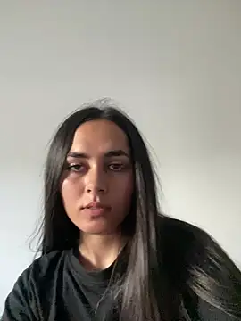 Iramonaqq online show from July 15, 2026, 4:34 pm