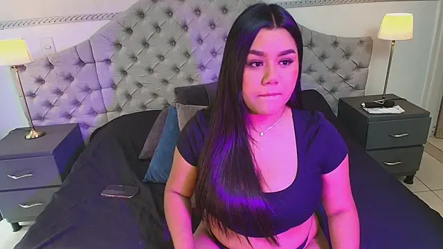 Sofy lee online show from July 16, 2026, 8:04 pm