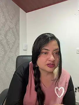 Antonella Bernal online show from July 15, 2026, 2:11 pm