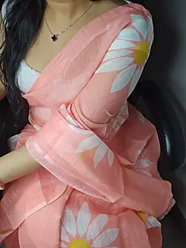 Snapshot of Chandani_Moonlight chatting on July 25, 2026, 5:54 pm Chandani Moonlight online show from July 25, 2026, 5:54 pm