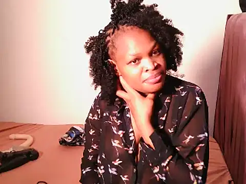 leylawalker online show from July 15, 2026, 9:09 pm