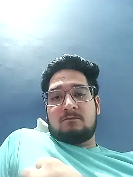 Snapshot of hottboyy4u chatting on July 21, 2026, 6:32 pm hottboyy4u online show from July 21, 2026, 6:32 pm