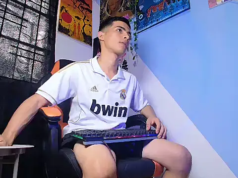 Apolo drake online show from July 21, 2026, 8:33 pm