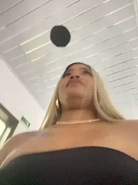 riri brunnete online show from April 1, 2026, 4:02 am