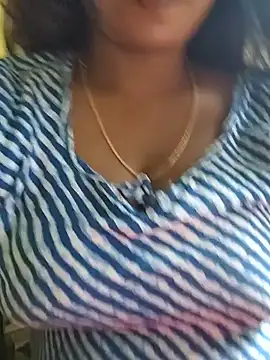 Angel Julia online show from July 23, 2026, 8:56 am