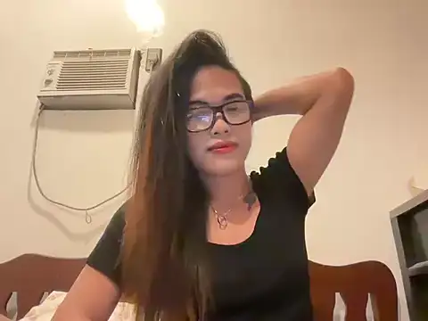  yoursweetjasmine  online show from July 25, 2026, 3:26 am