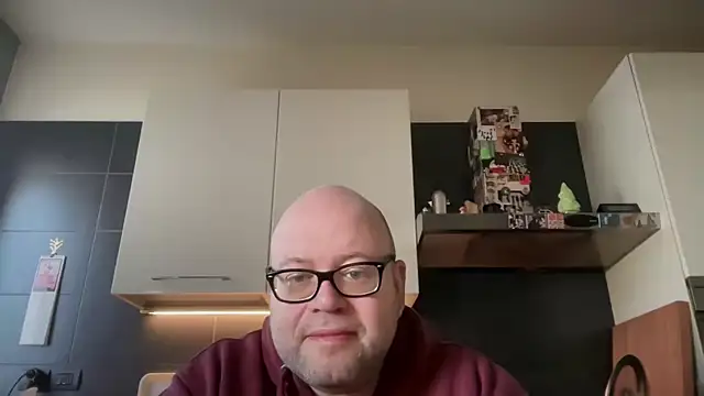 theitalianbear online show from February 20, 2026, 7:32 am