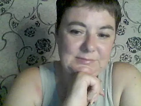 CherryLove7777 online show from July 27, 2026, 6:15 pm